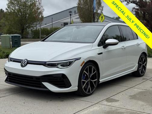 2023 Volkswagen Golf R 2.0T Manual