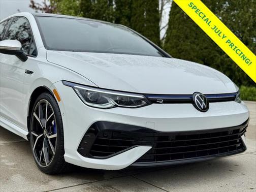 2023 Volkswagen Golf R 2.0T Manual