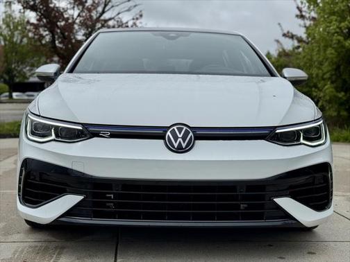 2023 Volkswagen Golf R 2.0T Manual