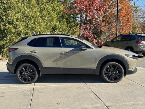 2025 Mazda CX-30 2.5 Carbon Turbo