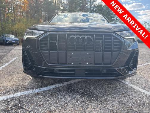 2023 Audi Q3 Premium 45 TFSI S line quattro Tiptronic