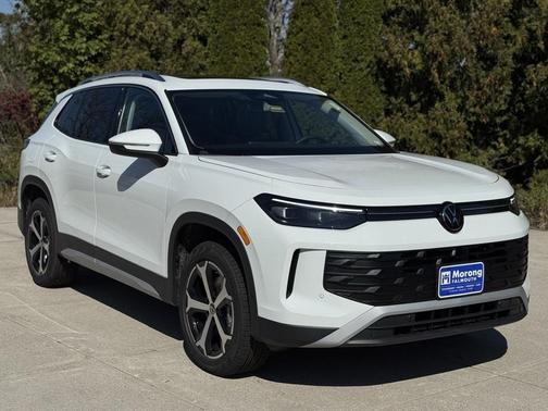 2025 Volkswagen Tiguan 2.0T SE 4MOTION