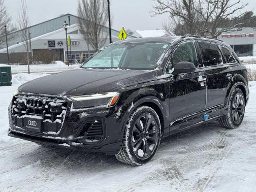 2026 Audi Q7 55 Premium Plus