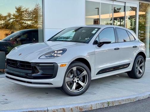 Chalk 2026 Porsche Macan Macan