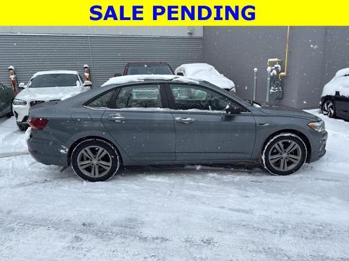 2019 Volkswagen Jetta 1.4T R-Line