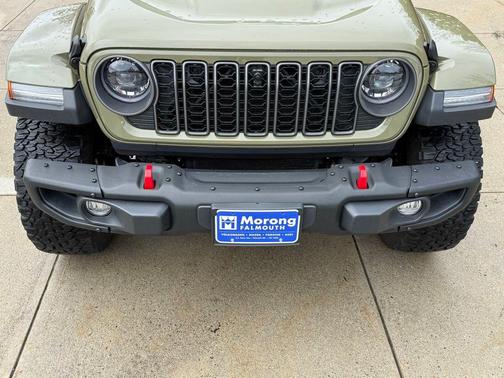 41 2025 Jeep Wrangler Rubicon