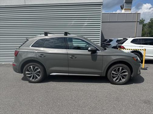 2023 Audi Q5 45 S line Premium Plus