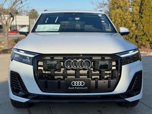 2026 Audi Q7 55 Premium Plus