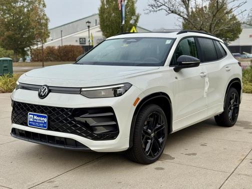 2025 Volkswagen Tiguan 2.0T SE R-Line Black 4MOTION
