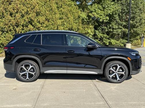 2025 Volkswagen Tiguan 2.0T SE 4MOTION