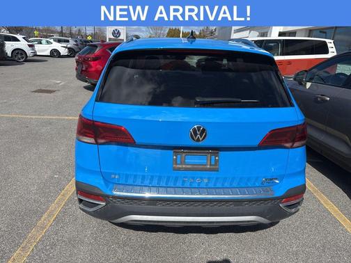 2023 Volkswagen Taos 1.5T SE