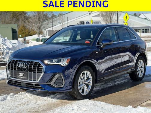 2025 Audi Q3 Premium 45 TFSI S line quattro Tiptronic