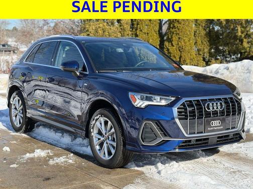 2025 Audi Q3 Premium 45 TFSI S line quattro Tiptronic