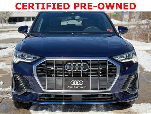 2025 Audi Q3 Premium 45 TFSI S line quattro Tiptronic