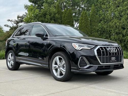 2024 Audi Q3 45 S line Premium Plus