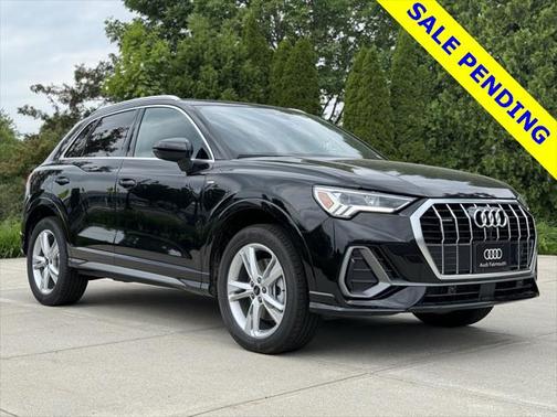 2024 Audi Q3 45 S line Premium Plus