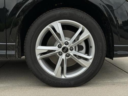 2024 Audi Q3 45 S line Premium Plus