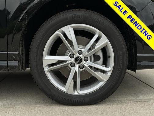 2024 Audi Q3 45 S line Premium Plus