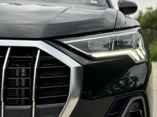 2024 Audi Q3 45 S line Premium Plus