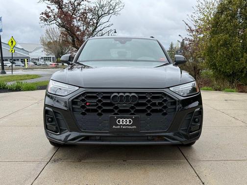 Mythos Black Metallic 2022 Audi SQ5 3.0T Premium Plus