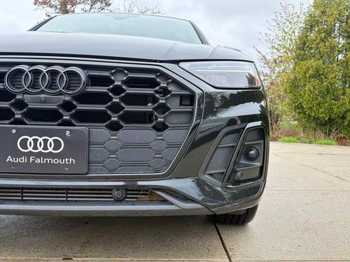 Mythos Black Metallic 2022 Audi SQ5 3.0T Premium Plus