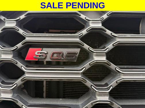Mythos Black Metallic 2022 Audi SQ5 3.0T Premium Plus