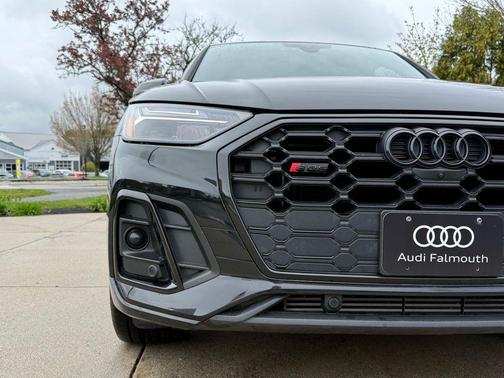 Mythos Black Metallic 2022 Audi SQ5 3.0T Premium Plus