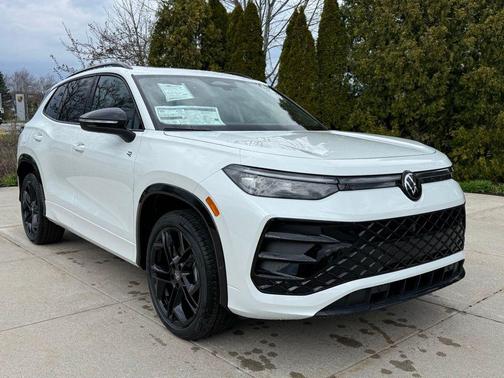 Opal White 2026 Volkswagen Tiguan 2.0T SE R-Line Black 4MOTION