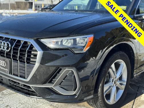 2021 Audi Q3 45 S line Premium
