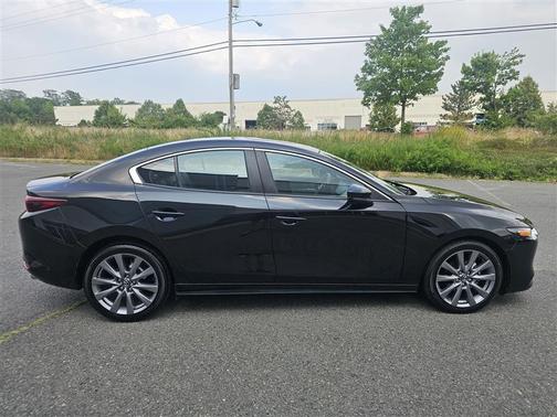 2025 Mazda Mazda3 FWD w/Preferred Package