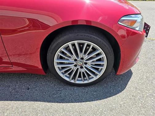 2017 Alfa Romeo Giulia Ti