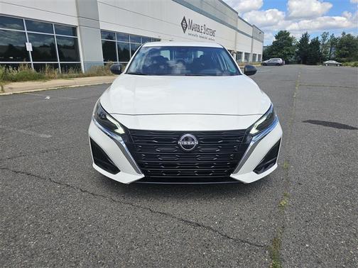 2025 Nissan Altima SV FWD