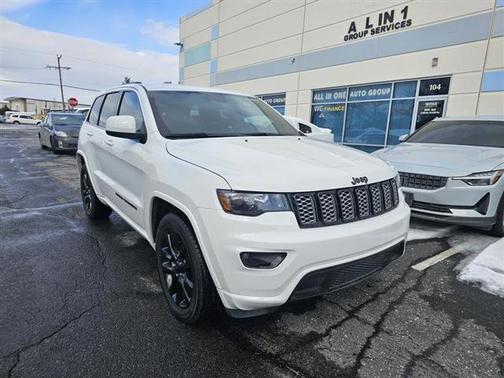 2021 Jeep Grand Cherokee Laredo