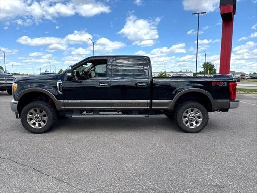 2017 Ford F-350 Lariat