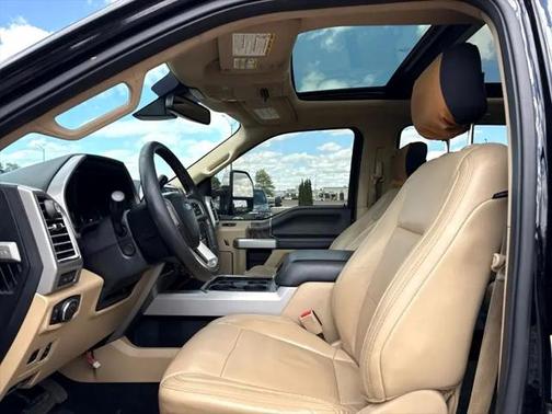 2017 Ford F-350 Lariat
