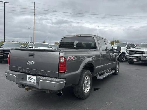 Gray 2009 Ford F-250 XLT Crew Cab