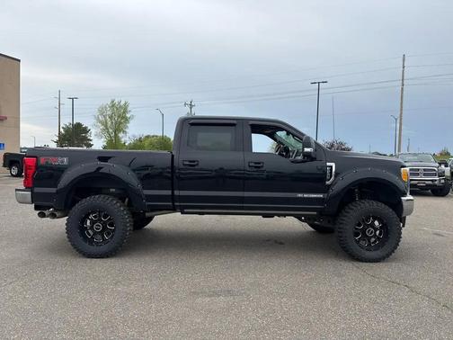 Shadow Black 2017 Ford F-250 Lariat