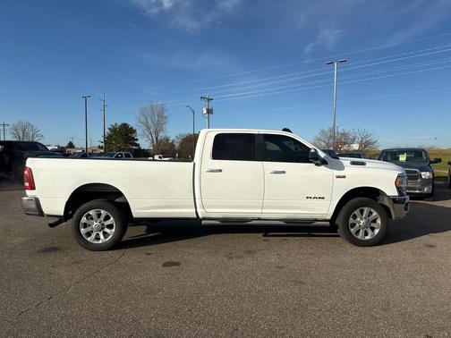 2019 RAM 2500 Big Horn Crew Cab 4x4 8' Box
