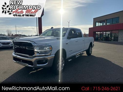 2019 RAM 2500 Big Horn Crew Cab 4x4 8' Box
