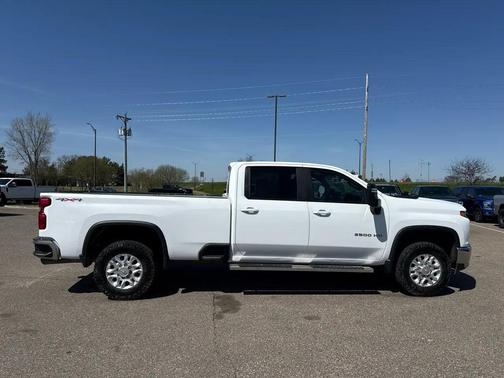 White 2022 Chevrolet Silverado 3500 LT
