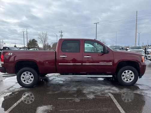 2014 GMC Sierra 3500 Denali