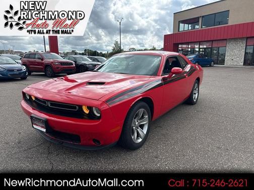 2015 Dodge Challenger SXT