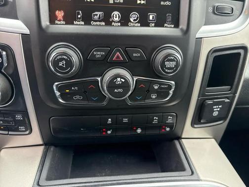 Maximum Steel Metallic Clearcoat 2017 RAM 1500 Big Horn