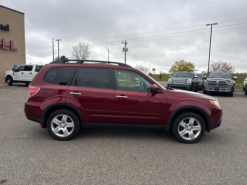 2010 Subaru Forester 2.5 X Premium