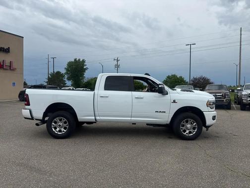 Bright White Clearcoat 2024 RAM 2500 Laramie Crew Cab 4x4 6'4' Box