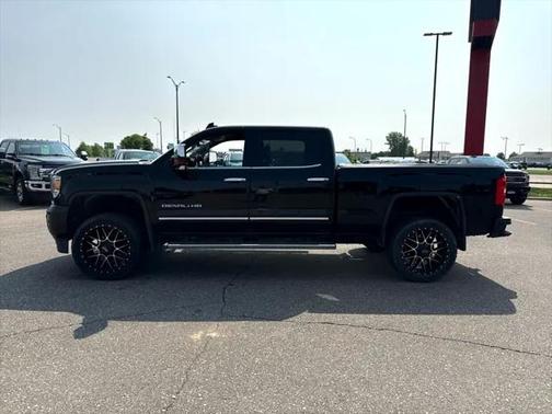 2016 GMC Sierra 2500 Denali