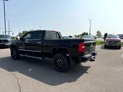 2016 GMC Sierra 2500 Denali