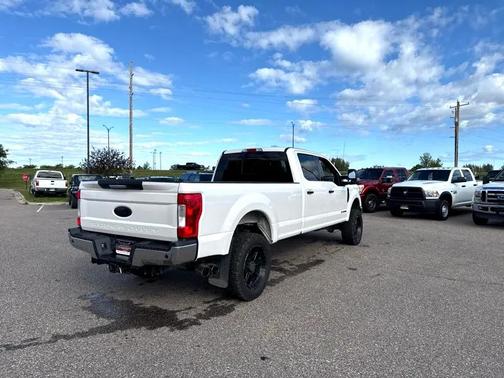 2017 Ford F-350 Lariat