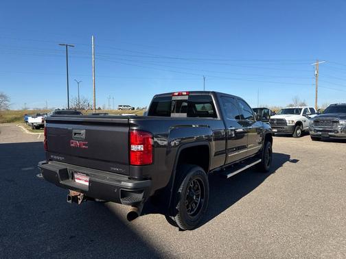 2015 GMC Sierra 2500 Denali