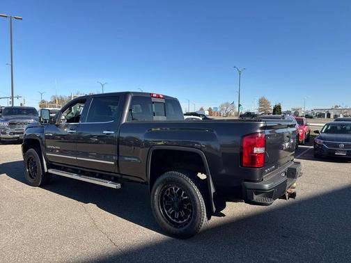 2015 GMC Sierra 2500 Denali
